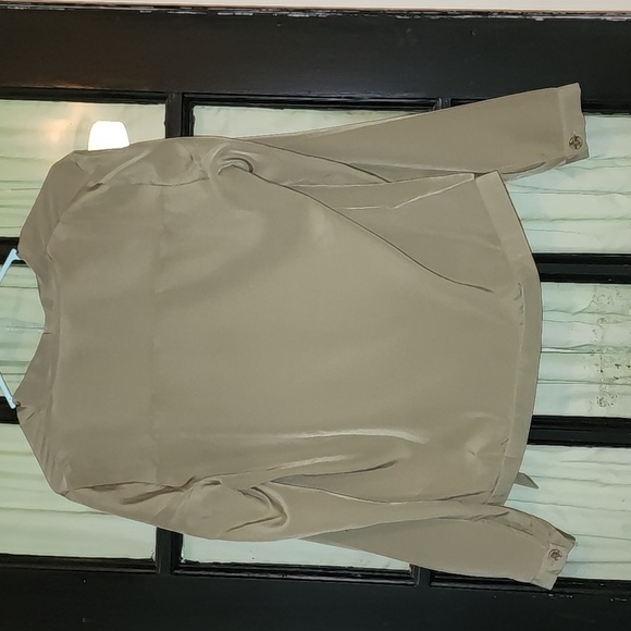 VENUS olive blouse SURPLICE top SIZE small - Picture 6 of 15